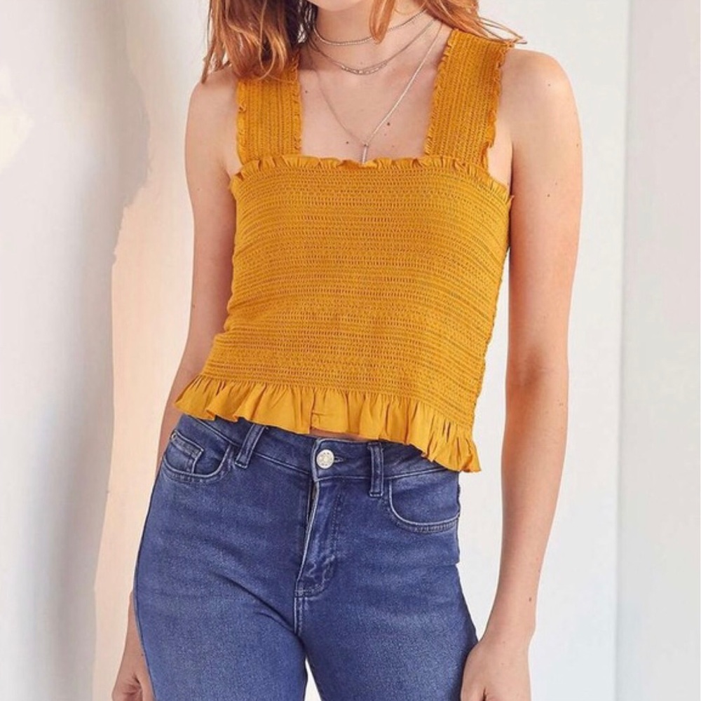 [UO] Ecoté smocked top